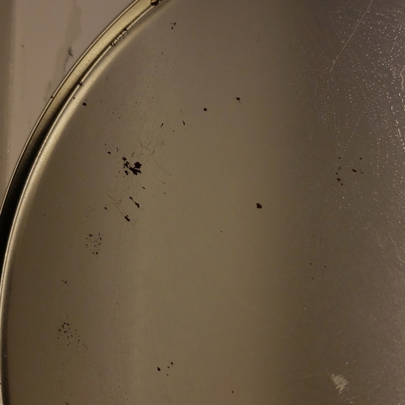 Set of 4 Restoration Hardware Holiday Tin Plates Christmas Red White Winter - Picture 7 of 10